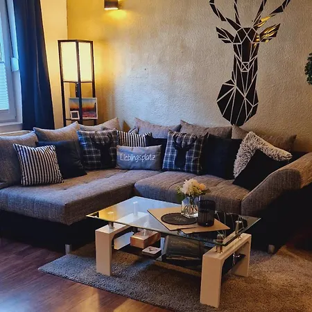 Schwarzer Hirsch דירה